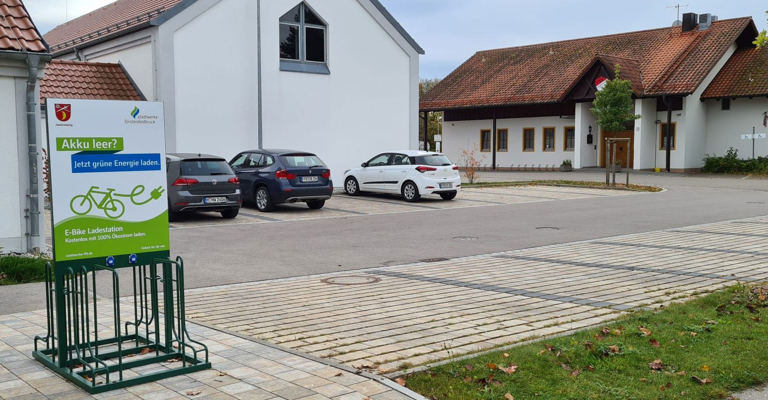 Grossansicht in neuem Fenster: Energiewende in Jesenwang - E-Bike-Ladestation am Sportheim